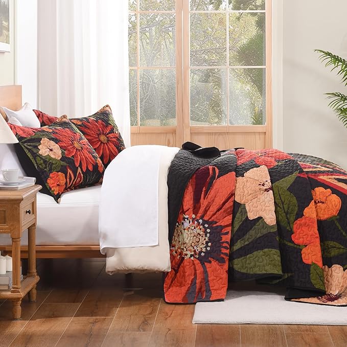 Andency Oversized King Quilt Set Black, 128x120 Floral Super King Bedspread | 3 Pieces Red Boho Flower Botanical Summer Bedspreads with 2 Shams, Reversible Polyester Coverlet Set for All Seasons