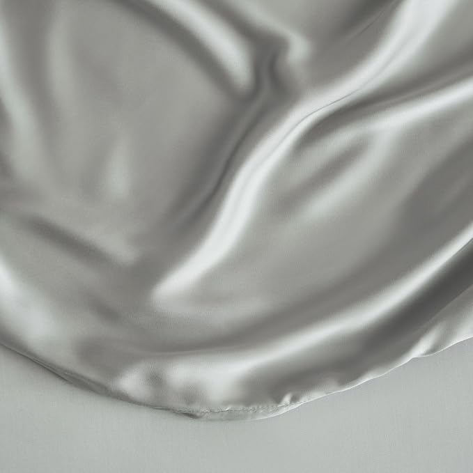 DOZ Duvet Cover Set, 100% Viscose derived from Bamboo, Organically Grown, Buttery Soft, Cooling Duvet Covers, High GSM, 1 Duvet Cover and 2 Pillowcases, 90"x90" (Dove, Full/Queen)