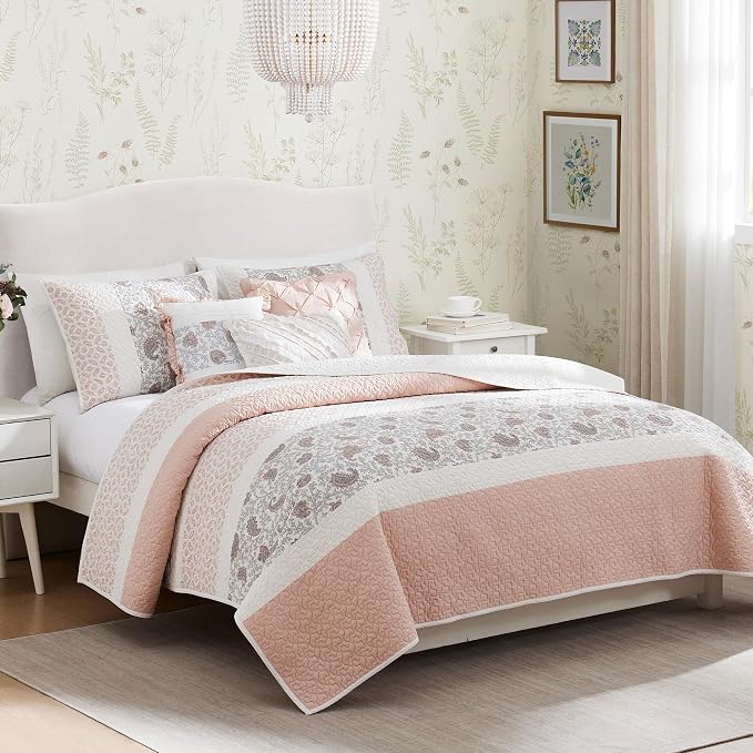 Madison Park 100% Cotton Quilt Set Floral Print, Double Sided Stitching, All Season, Lightweight Coverlet Shabby Chic Bedding Layer, Matching Shams, King/Cal King, Blush 6 Piece | Double-Sided Stitching Floral Design, All Season, with Shams, Bed Skirt,...