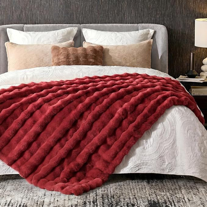Cozy Bliss Faux Fur Throw Blanket for Couch, Fuzzy Soft Plush Thick Bubble Blanket for Sofa Bedroom Living Room, 60 * 80 Inches Red