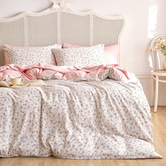 Wake In Cloud - Floral Duvet Cover Set, Coquette Cottagecore Aesthetic Cute Flower Pattern for Women Teen Girls, Soft Lightweight Bedding, 3-Piece, Pink, Full Size