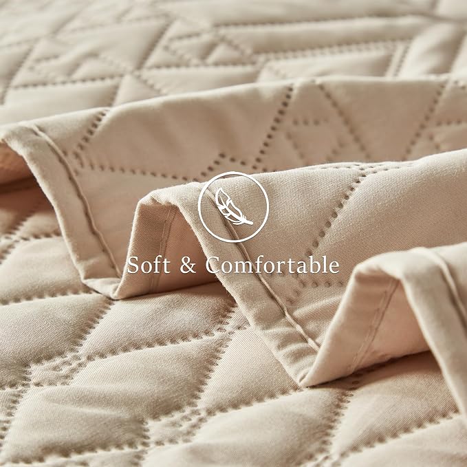 akkialla Full/Queen Size Quilt Bedding Set,Beige Lightweight Microfiber Soft Bedspread,Modern Style Geoetric Pattern Coverlet Set for All Seasons,3 Piece(1 Quilt,2 Pillow Shams)