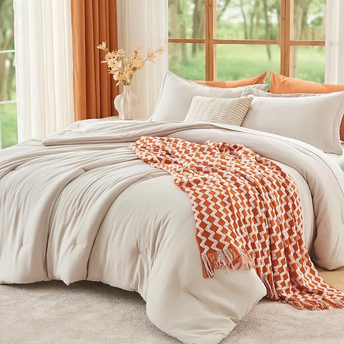 Beige Oversized Queen Comforter Sets, All Season Ultra Soft Down Alternative Bedding - 3 Piece Lightweight Bed Set Includes 1 Comforter (98"*98") and 2 Pillow Shams (20"x26")