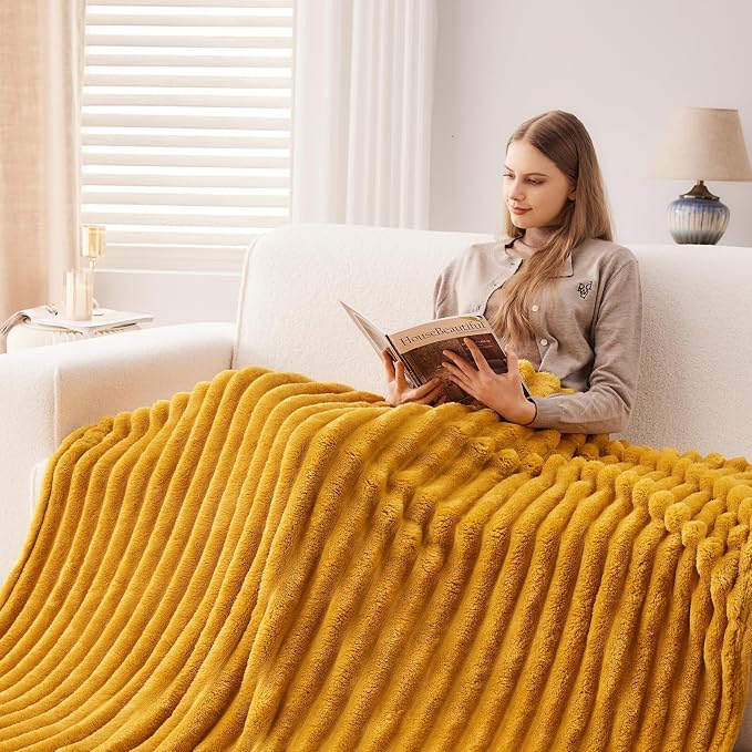 NEWCOSPLAY Fleece Ribbed Cozy Queen Blanket for Couch, Yellow, 90"x90" | Premium Silky Flannel Blanket, Soft Lightweight Fluffy Throw Blanket for Bed Sofa Decor, Gift for All Season Use