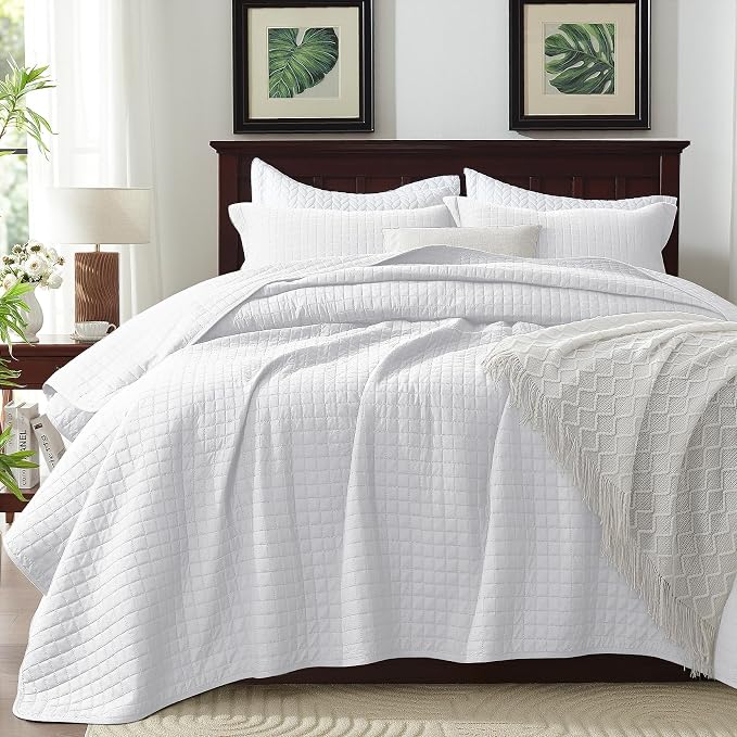 SunStyle Home Twin Quilt Set, Lightweight Bedding Summer Bedspreads,White | Soft Coverlet With 2 Pillow Shams,Morden Style Quilts for All Season, Suitable for Bed,Couch,Bedroom,Guest Room,68"X86"