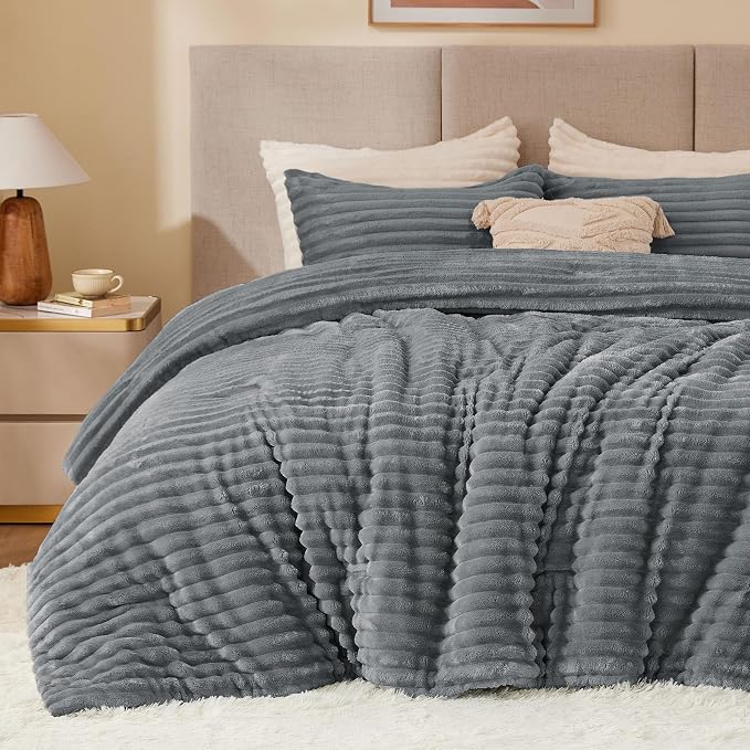 BEDELITE Fleece King Comforter Set, Fluffy Bed Set, Grey | Super Soft & Warm Bedding, Luxury Fuzzy Faux Fur Comforter for Winter, Heavy Plush Bedding, with 2 Pillowcases