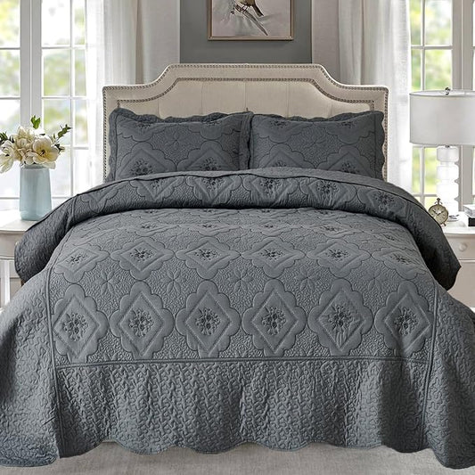 Cmfshape Floral Embroidery Quilt Set,3 Pieces King Quilt Bedding Set,Classic Diamond Pattern Quilts,Ultra Soft Lightweight Reversible Bedspread Coverlets for All Season(Grey,102"x90")
