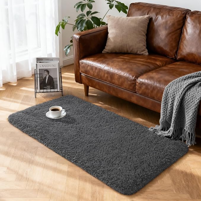 Fluffy Shaggy Small Area Rug, Dark Grey 2x4 Runner Rugs for Bedside Christmas Decor, Mini Fuzzy Plush Throw Rug, Soft Non-Slip Entryway Shag Catpet for Livingroom Holiday Home Aesthetic