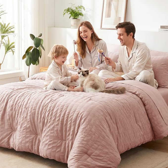 Queen Comforter Set, 7 Pieces Rose Gold Seersucker Bed in a Bag | OEKO-TEX Certified, All Season Bedding Set with 240 GSM Down Alternative Comforter, Flat & Fitted Sheets, Pillowcases & Shams