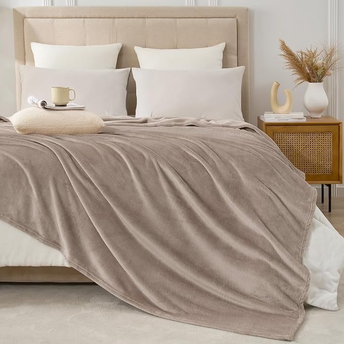 Hansleep Full Mocha Brown Fleece Blanket, Soft Flannel Bed Blanket | Fuzzy Cozy Blanket 84x90 Inches, Multi-use for Bed, Sofa, Couch, Travel, Camping, All Season Warm Lightweight Cover