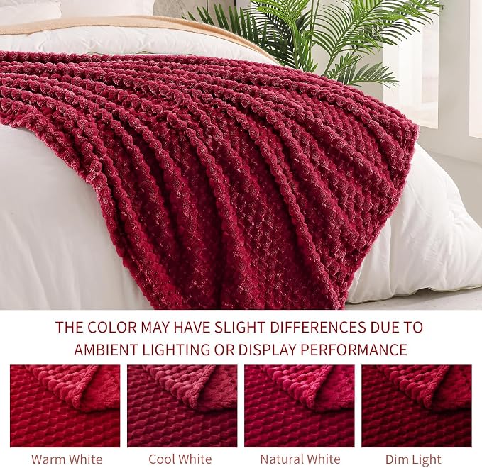 Exclusivo Mezcla 3D Fleece King Size Blanket for Bed, Deep Red | Extra Soft Fuzzy Plush Lightweight Bed Blankets, Cozy Fluffy Decorative Blankets for All Seasons, 90x104 Inches