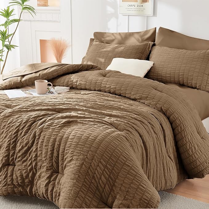 HYMOKEGE Brown Oversized Queen Comforter Set Seersucker 7 Pieces, All Season Luxury Bed in a Bag for Bedroom, Bedding Set with Comforter, Sheets, Pillowcases & Shams