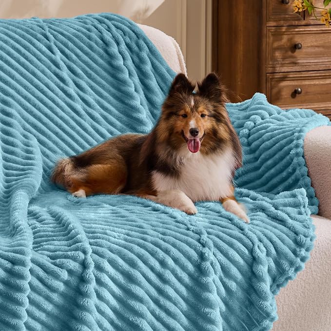 BEDELITE 3D Ribbed Washed Blue Fleece Throw Blanket for Couch, 50x60 Inch | Soft Warm Decorative Fluffy Blanket, Cozy Plush Lightweight Fuzzy Throw Blanket for Bed Sofa Home Room Decor, Gift for Women