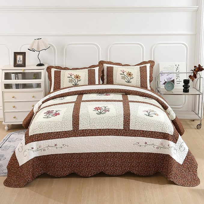 vctops 2 Piece Embroidered Floral Quilted Bedspread Quilt Set 100% Cotton Reversible Patchwork Coverlet Set 1 Quilt and 1 Pillow Sham (Coffee,Twin)