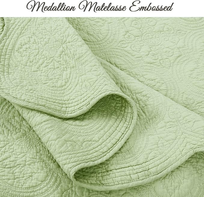 Cozy Line Home Fashions 100% Cotton Medallion Matelasse Embossed Bedding Quilt Set, Reversible Lightweight Bedspread, Coverlet for All Season (Blantyre - Green, King - 3 piece)