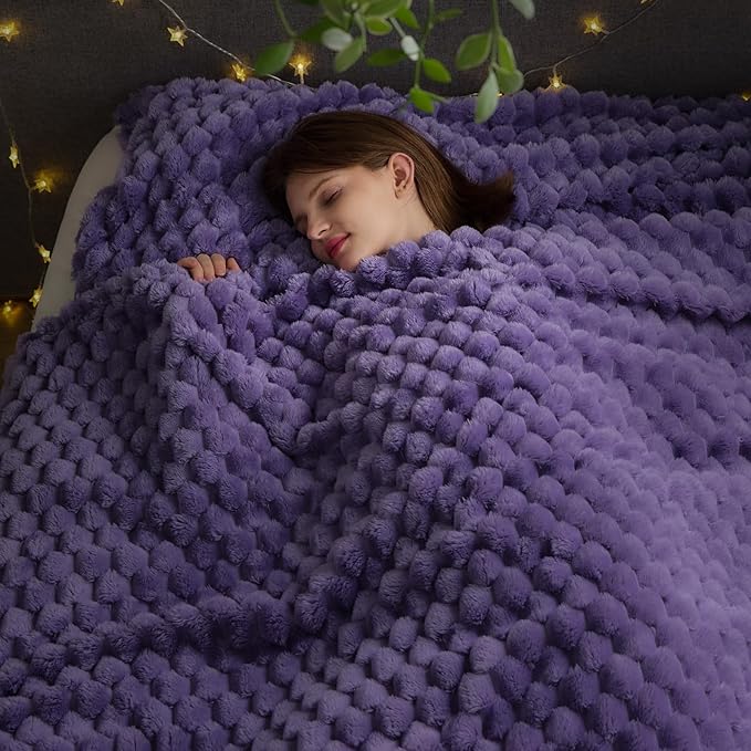 NEWCOSPLAY Fleece Clouds Cozy King Blanket for Couch, Lavender, 90"x110" | Premium Silky Flannel Blanket, Soft Lightweight Fluffy Throw Blanket for Bed Sofa Decor, Gift for All Season Use