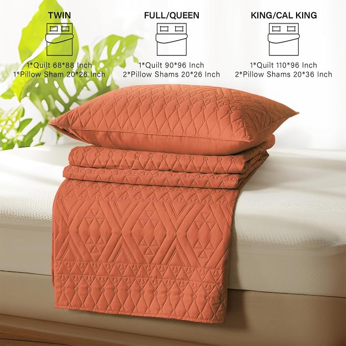 akkialla Twin Size Quilt Bedding Set,Burnt Orange Lightweight Microfiber Soft Bedspreads,Modern Style Geoetric Pattern Coverlet Set for All Seasons,2 Piece(1 Quilt,1Pillow Sham)