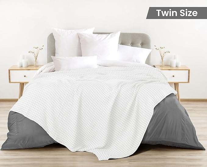 Bulk 10-Pack Hotel Waffle Blankets, Twin - 90x90 Inch, 100% Cotton, White | Lightweight & Breathable Blanket for Resorts & Guest Accommodations