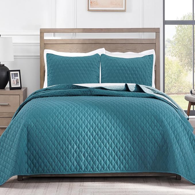 Exclusivo Mezcla Reversible Twin Quilt Bedding Set, Dusty Teal | Lightweight Bedspreads with 1 Pillow Sham, Soft Microfiber, All Season Bed Coverlets for Dorm Bedroom Guest Room, 68x88 Inch