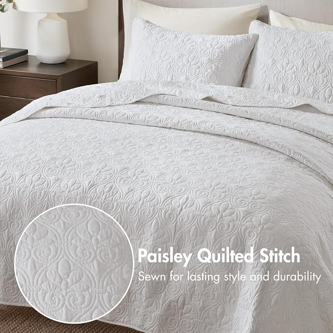 Madison Park Luxurious Cotton Damask Quilt Set, 2PC Twin/Twin XL Bed Set | All Season, Lightweight Stitching Coverlet Bedspread Bedding Stitching with Shams, White