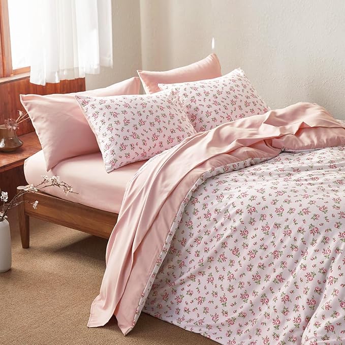 Wake In Cloud - Floral Comforter Set, Coquette Cottagecore Aesthetic Flower Shabby Chic Pattern for Women Teen Girls, Soft Lightweight Bedding, 3 Pieces, Pink, King Size