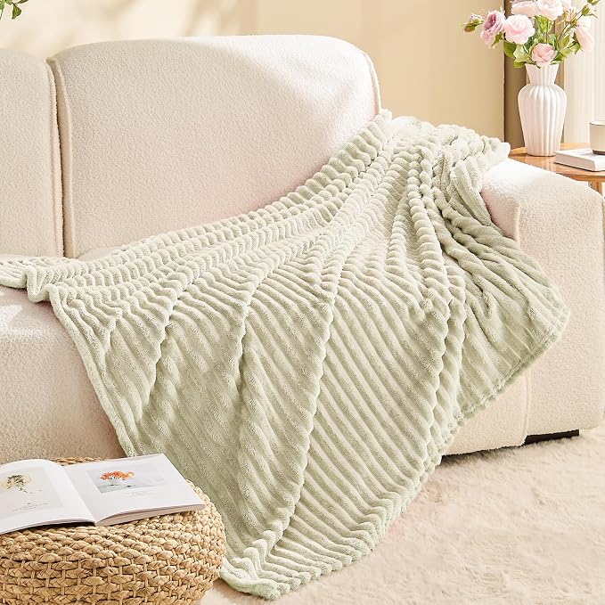 BEDELITE Ribbed Jacquard Beige Fleece Throw Blanket for Couch, 50x70 Inch | Soft Warm Decorative Fluffy Blanket, Cozy Plush Lightweight Fuzzy Throw Blanket for Bed Sofa Home Room Decor, Gift for Women
