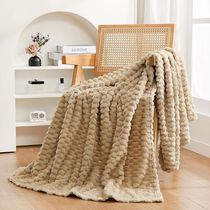 Puncuntex Beige Throw Blanket 50"×60" inches Fuzzy 3D Jacquard Decorative | Flannel Fleece Super Soft Plush Cozy Blanket for Couch Sofa Chair Lightweight,khaki