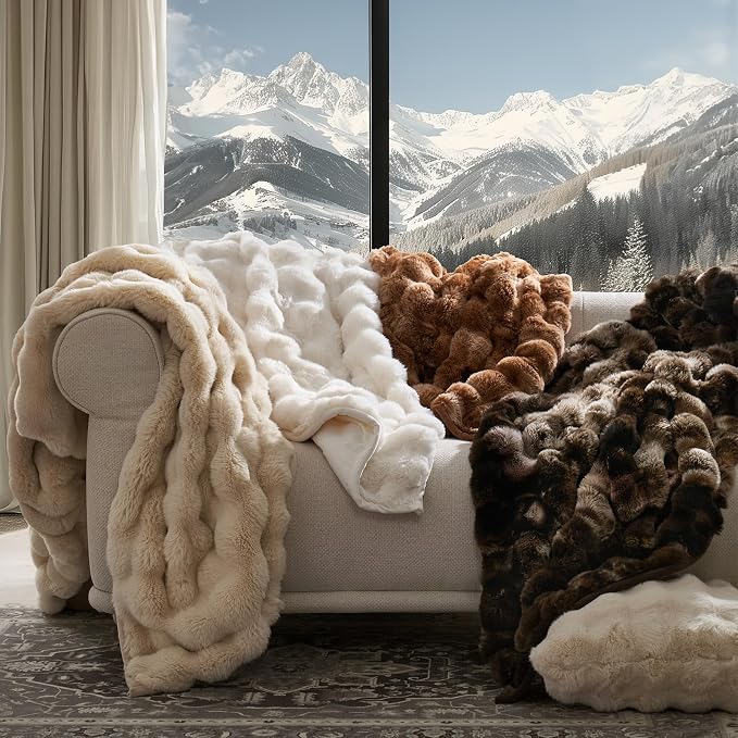 EverGrace Faux Rabbit Fur Bubble Throw Blanket, 50"x60", Cream | Ultra Soft, Luxury Faux Rabbit Fur Throw, Thick Warm Bubble Blanket, Cozy Fluffy Reversible, for Bed, Couch, Chair, Sofa