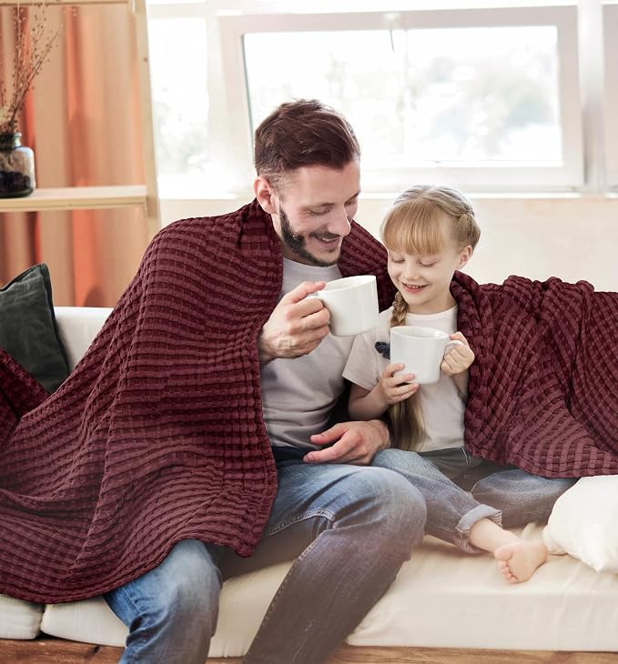 Utopia Bedding 100% Cotton Waffle Blanket Twin Size Burgundy, 90x72 Inch | Lightweight Breathable Cozy Summer Bed Blanket Home Decor Gift for Women and Men