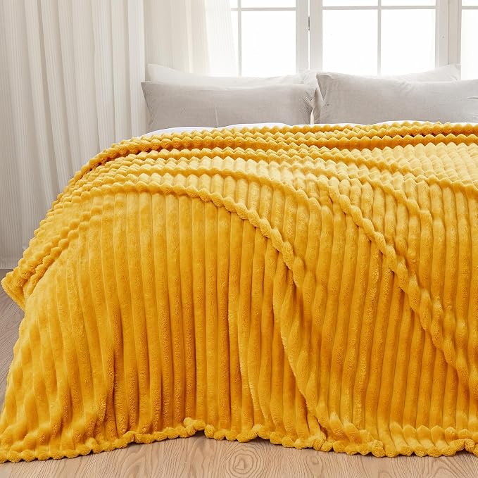 NEWCOSPLAY Fleece Ribbed Cozy Queen Blanket for Couch, Yellow, 90"x90" | Premium Silky Flannel Blanket, Soft Lightweight Fluffy Throw Blanket for Bed Sofa Decor, Gift for All Season Use
