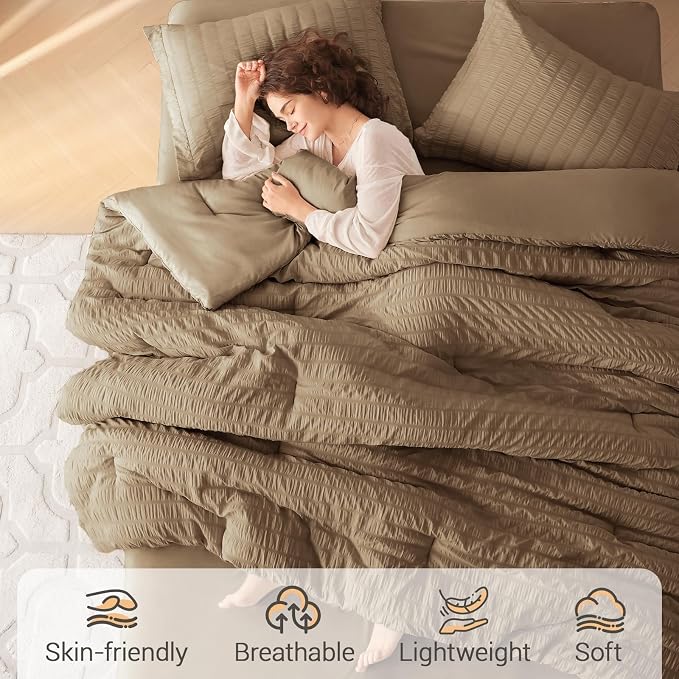 7 Pieces Oversized Queen Comforter Set, Seersucker Bed in a Bag Oversized Queen Size, All Season Luxury Bedding Set with Comforter, Flat Sheet, Fitted Sheet, Pillowcases & Shams, Brown