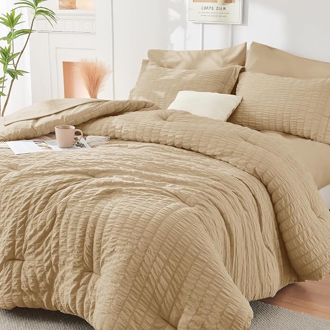 HYMOKEGE Khaki Oversized Queen Comforter Set Seersucker 7 Pieces, All Season Luxury Bed in a Bag for Bedroom, Bedding Set with Comforter, Sheets, Pillowcases & Shams