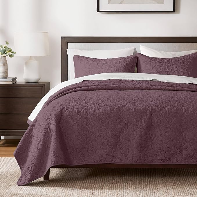 Madison Park Luxurious Cotton Damask Quilt Set, 3PC King/Cal King Bed Set | All Season, Lightweight Stitching Coverlet Bedspread Bedding Stitching with Shams, Purple