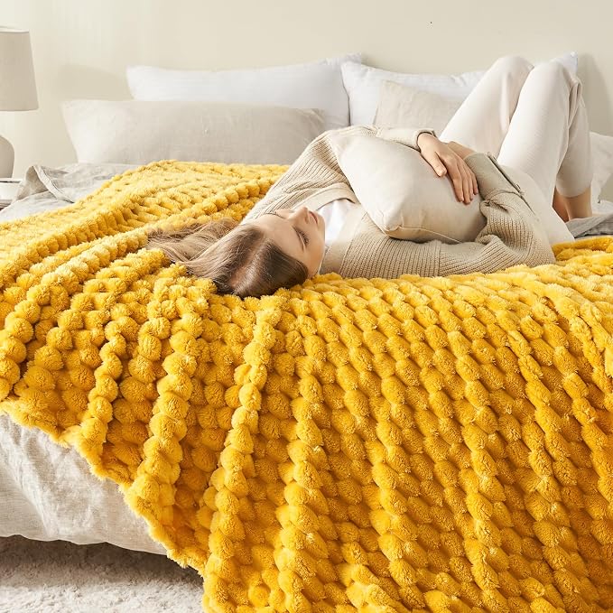 NEWCOSPLAY Fleece Clouds Cozy Twin Blanket for Couch, Yellow, 60"x80" | Premium Silky Flannel Blanket, Soft Lightweight Fluffy Throw Blanket for Bed Sofa Decor, Gift for All Season Use