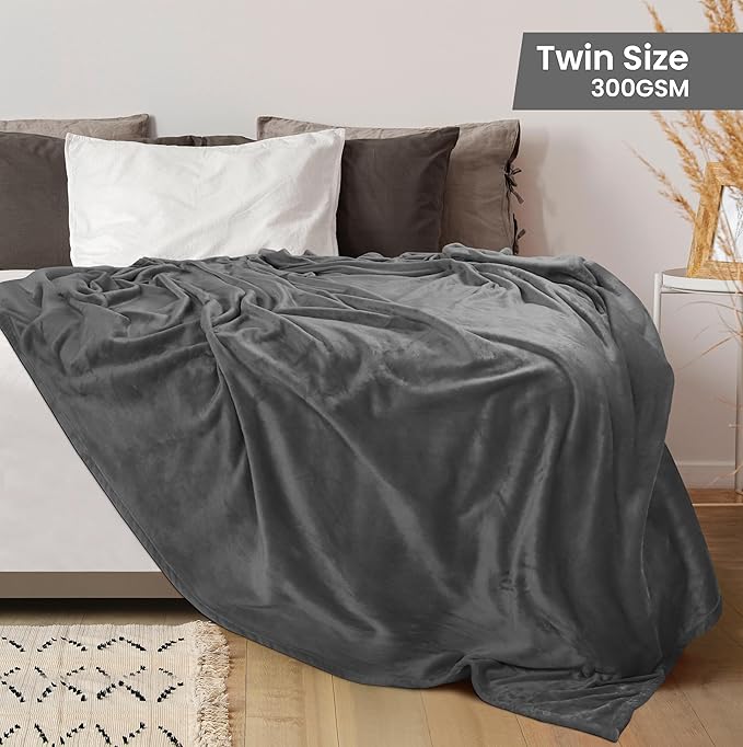 Utopia Bedding Ultra Soft Fleece Bed Blanket Twin Size Grey (60x80 Inches) | Microfiber Plush Lightweight Breathable Cozy Dorm Blanket Anti-Static, All Season Use, Gift for Women and Men
