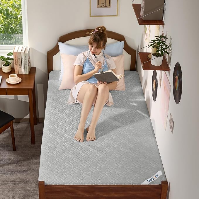 BEDLORE Waterproof Mattress Protector, Twin XL Size Mattress Pad | Deep Pockets Fit 6"-15" Mattresses, Soft Breathable Dirt-proof Bed Mattress Cover for Bedroom, College Dorm (Light Gray)