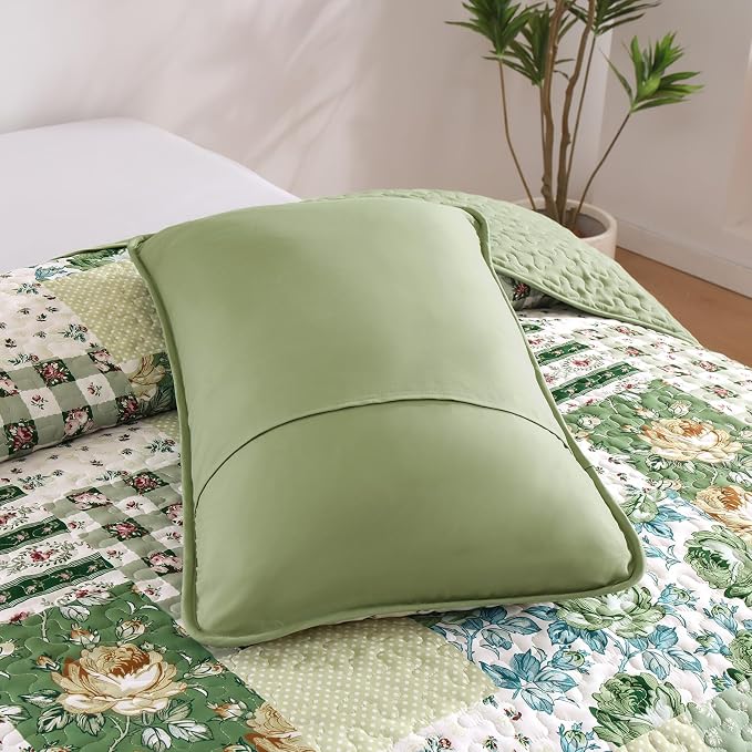 Anibedding Patchwork Quilt Set King Size, Sage Green Floral Plaid Bedspread | Rustic Flower Coverlet Set, Soft Lightweight Farmhouse Quilt Bedding Set 3 Pieces for All Season, 110''x90''