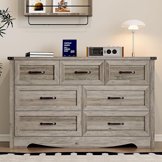 BORNOON 7-Drawer Dresser for Bedroom, Modern Wooden Chest of Drawers with Metal Handles, Anti-Tipping Design, Sturdy and Stable Storage Organizer for Living Room, Entryway, Home Office
