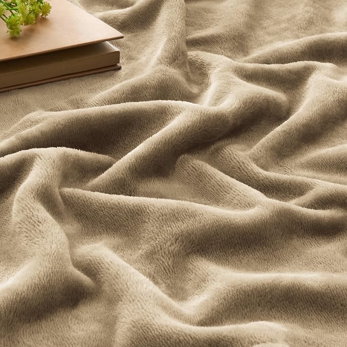 BEDELITE Fleece Blanket Soft Plush Throw for Couch Camel 50"x60" | Ultra Soft Fleece, Plush Microfiber, Lightweight Warmth, All Season Comfort, Fade Resistant, Machine Washable, Couch Sofa Bed