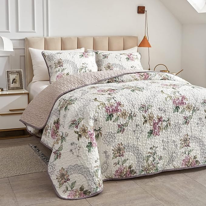 Flysheep 2 Pieces Quilt Set Twin Size, Beige Floral Reversible Bedspread Coverlet Set, Soft Microfiber Lightweight Bed Cover for Kids (68" x 86", 1 Quilt+ 1 Pillow Sham)