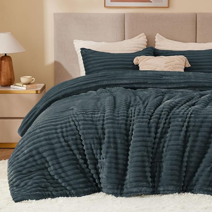BEDELITE Fleece Twin/Twin XL Comforter Set, Fluffy Bed Set, Dark Grey | Super Soft & Warm Bedding, Luxury Fuzzy Faux Fur Comforter for Winter, Heavy Plush Bedding, with 1 Pillowcase