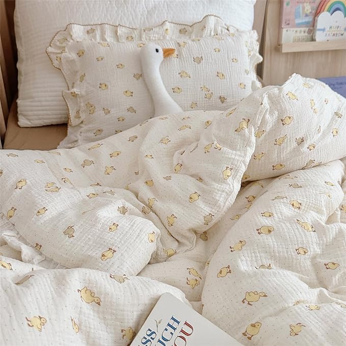 Baby Duckling Print Duvet Cover 47x59 Inch, Soft Muslin Duvet Cover for Boys Girls Crib Bedding Gift for Toddlers, Duck Print (Pillowcase Not Included)