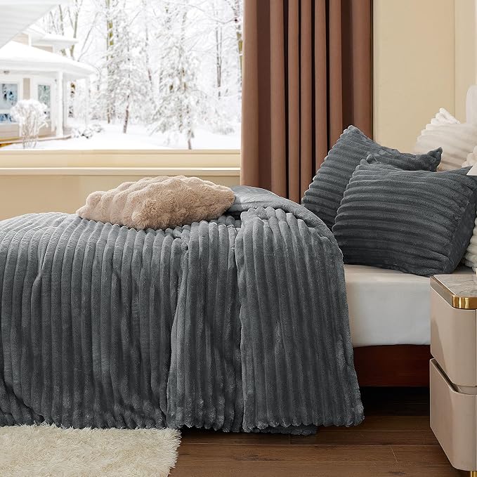 BEDELITE Fleece King Comforter Set, Fluffy Bed Set, Grey | Super Soft & Warm Bedding, Luxury Fuzzy Faux Fur Comforter for Winter, Heavy Plush Bedding, with 2 Pillowcases