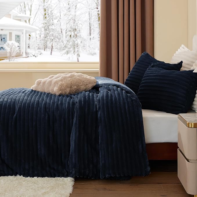 BEDELITE Fleece King Comforter Set, Fluffy Bed Set, Navy Blue | Super Soft & Warm Bedding, Luxury Fuzzy Faux Fur Comforter for Winter, Heavy Plush Bedding, with 2 Pillowcases