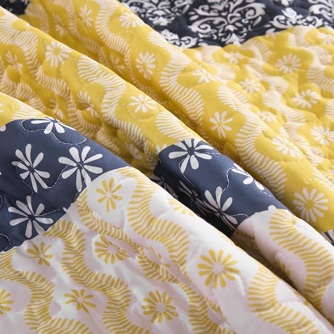 Cottolester King Size Yellow Boho Quilt, Striped Lightweight Bedspread | Soft Microfiber Coverlet,Breathable All-Season,Machine Washable,3-Piece Set,Fits King 110"x90",Cozy Essential for Men Women