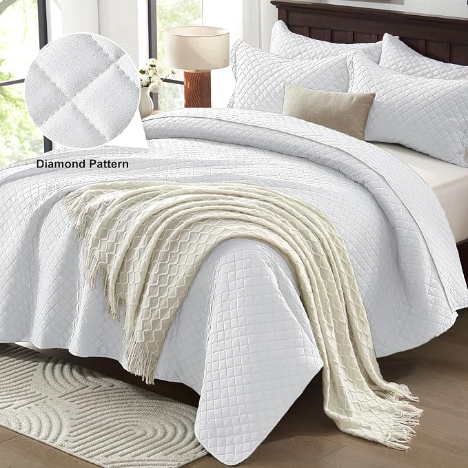 SunStyle Home Twin Quilt Set, Lightweight Bedding Summer Bedspreads,White | Soft Coverlet With 2 Pillow Shams,Morden Style Quilts for All Season, Suitable for Bed,Couch,Bedroom,Guest Room,68"X86"
