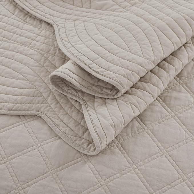 meadow park Quilt Set Queen Size - 3 Pieces, 100% Cotton Lightweight Coverlet with Diamond Pattern and Scallop Edges, Ultra Soft, Pet-Friendly, All-Season Use, Taupe