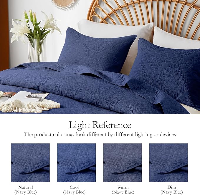 FLYMME Twin Quilt Bedding Set,Navy Blue Ultra Soft Lightweight Microfiber Bedspreads,Vintage Olive Leaf Design Bedspread Bed Coverlet 2 Pieces for All-Season (1 Quilt,1 Shams)