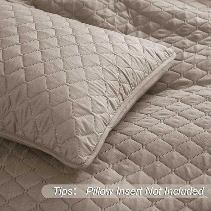 Exclusivo Mezcla Reversible King Size Quilt Bedding Set, Taupe | Lightweight Bedspreads with 2 Pillow Shams, Soft Microfiber, All Season Bed Coverlets for Bedroom Guest Room, 104x96 Inch