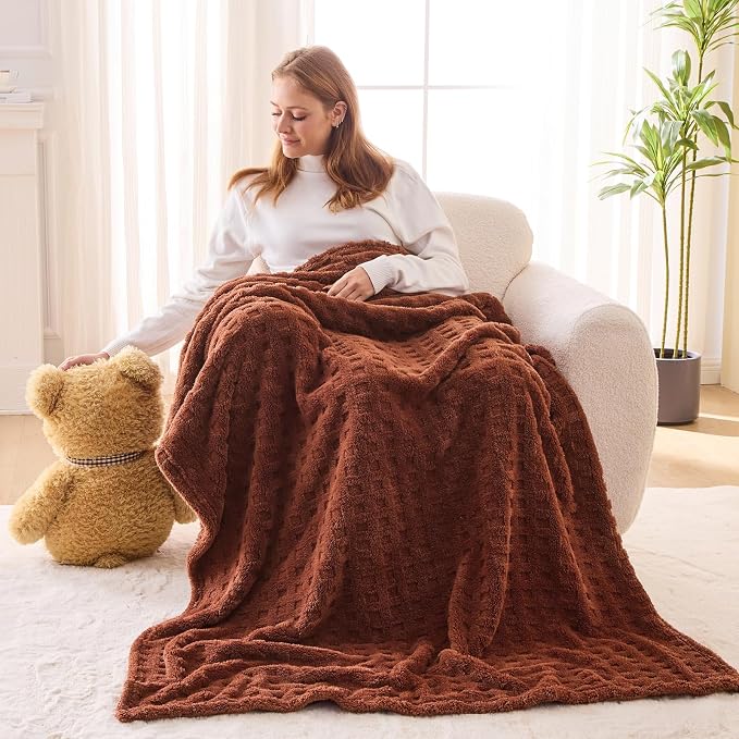 NEWCOSPLAY 3D Waffle Checkered Flannel Throw Blanket, Coffee, 50"x70" | Super Soft Cute Lightweight Decorative Premium Silky Fleece Blanket for Couch Sofa Bed, Gift for Women Men, All Season Use